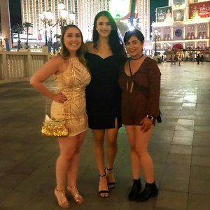 Meet your Posher, Stephanie